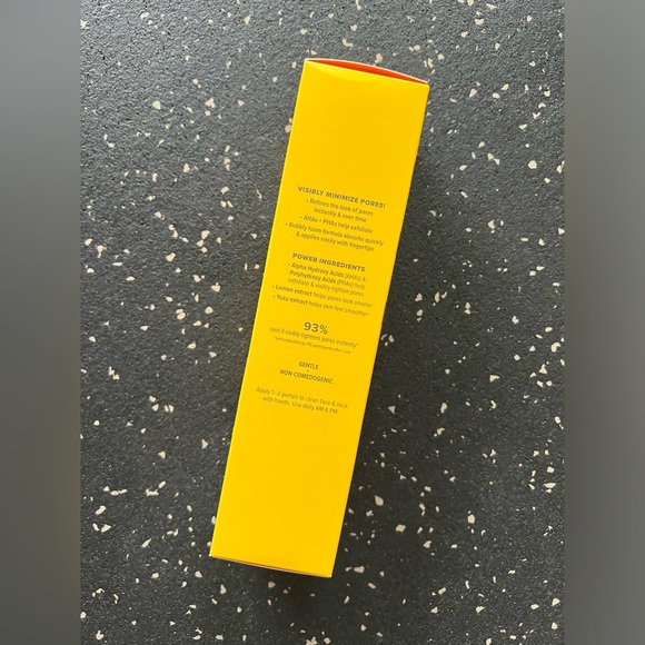 The POREfessional Tight ‘N Toned | Pore-refining AHA+PHA Toning Foam - Picture 6 of 7